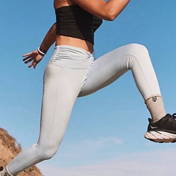 NWT! Free People Movement Breathe Deeper Athletic Legging - Size Small - Picture 3 of 8